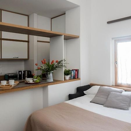 Agora Apartments ซอร์เรนโต ภายนอก รูปภาพ