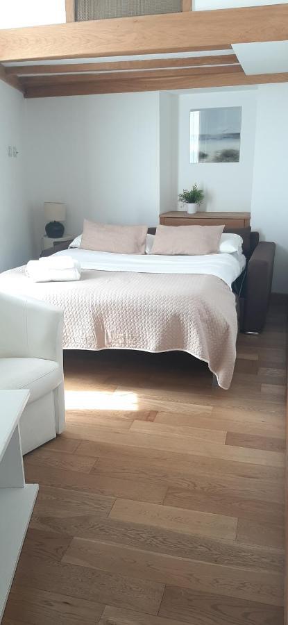 Agora Apartments ซอร์เรนโต ภายนอก รูปภาพ