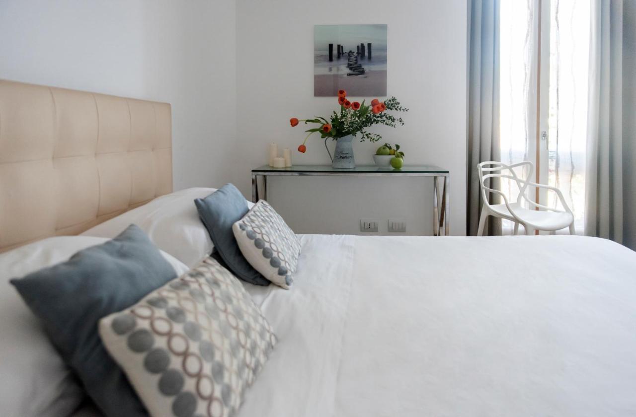 Agora Apartments ซอร์เรนโต ภายนอก รูปภาพ