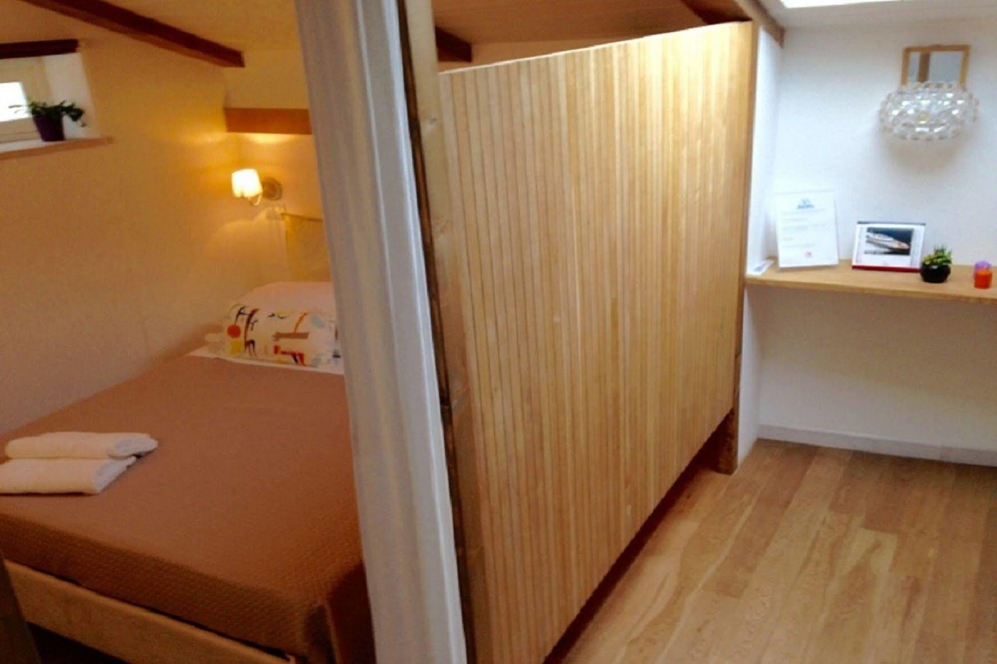 Agora Apartments ซอร์เรนโต ภายนอก รูปภาพ